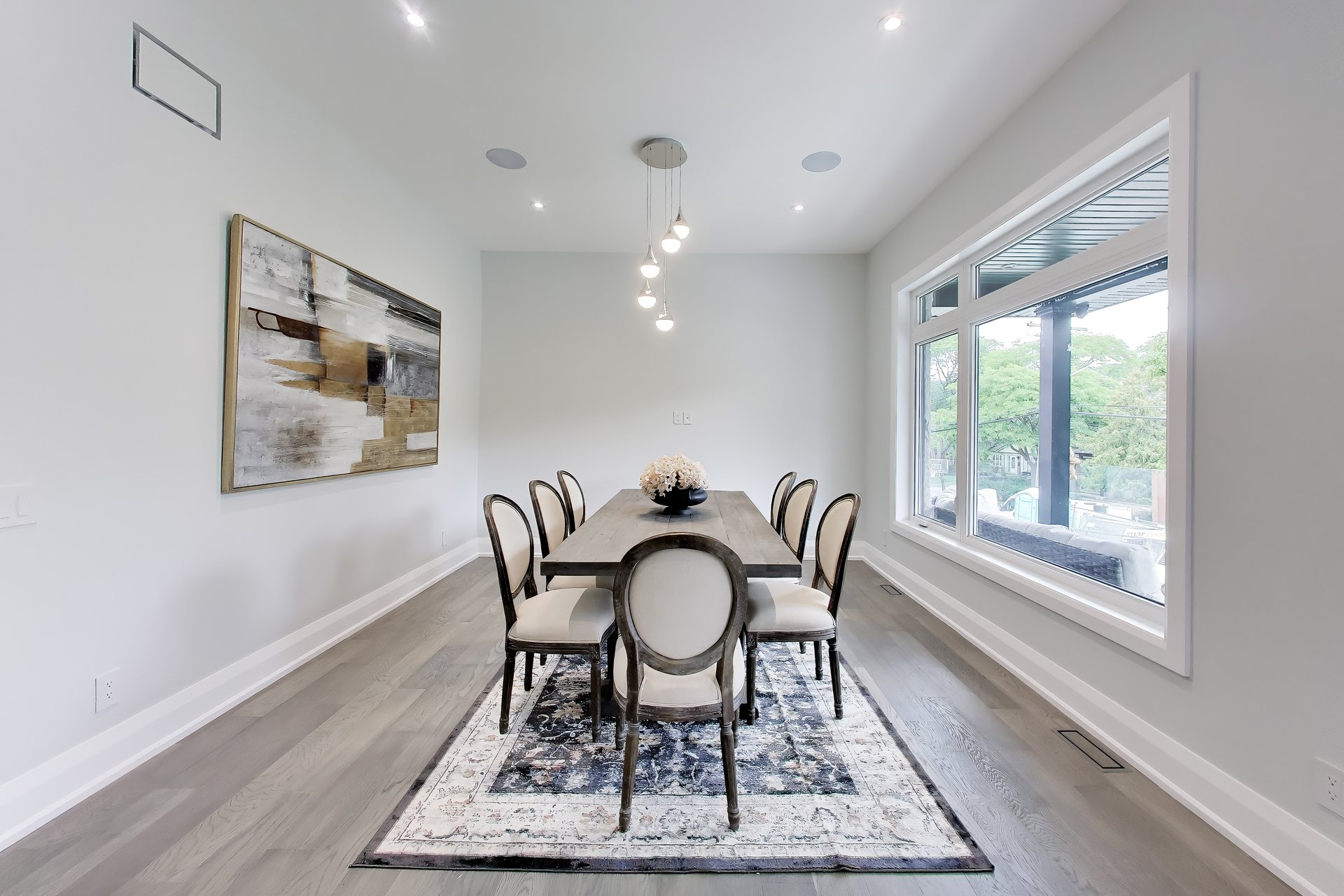 24 Ravenscrest Drive — main floor