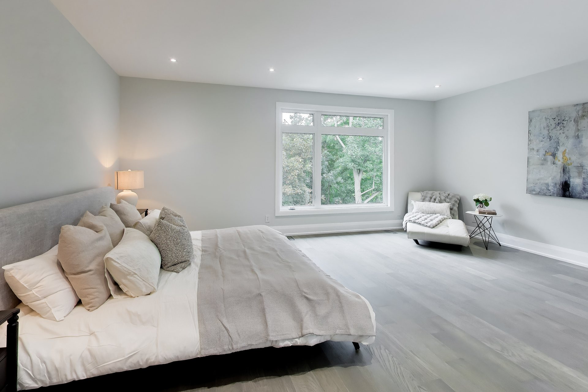 24 Ravenscrest Drive — second floor