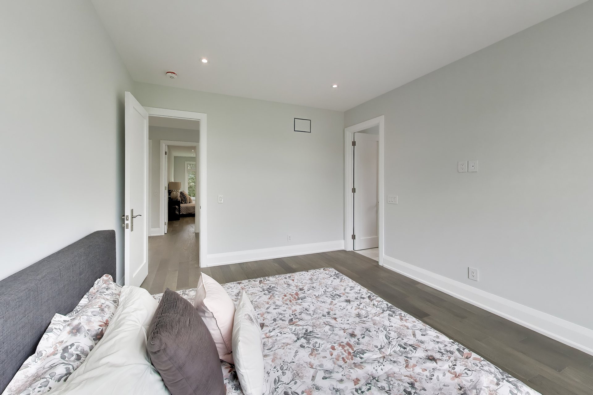 24 Ravenscrest Drive — second floor